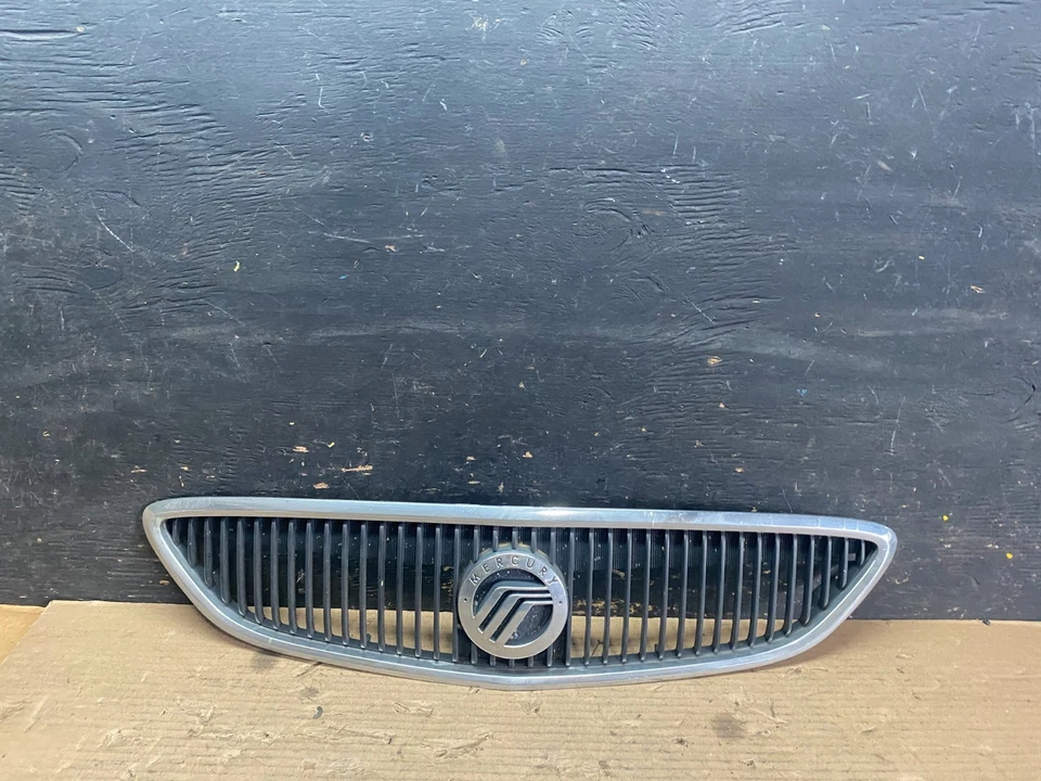 Parrilla superior delantera Mercury Sable 2000 a 2003 s5658 DG Foto 1 de 4