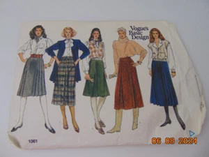 VINTAGE Vogue Basic Design Rock Muster 1061 Größe 14,16,18 Schnitt (R) - Bild 1 von 10