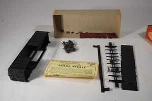 Ulrich HO Scale Unassembled Kit HB-351 Southern Boxcar Black - Picture 1 of 6
