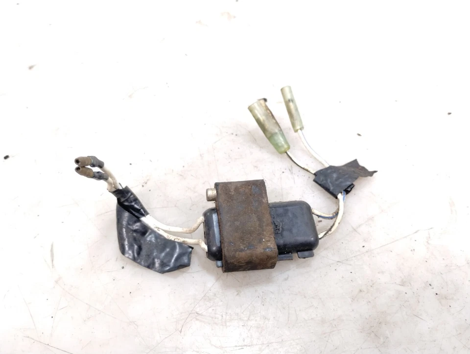 2001 01 Kawasaki KE100 KE100B Fuse Case - Image 1 of 4
