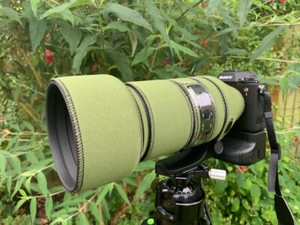 Tamron SP 150 500mm f5 - 6.7 Sony Neoprene Camo lens cover Premium range
