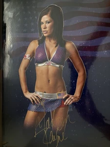 Madison Rayne Wrestling Star Autographed 11x17 Photo COA Hologram - Picture 1 of 2