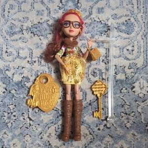 Ever After High Doll Rossabella Beauty 1st First Chapter 1 - Picture 1 of 2