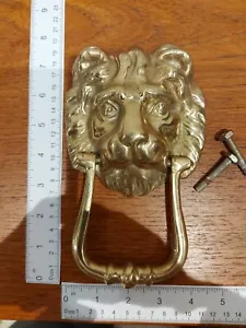 Gold Lions head door knocker weighs 685gms - Picture 1 of 6