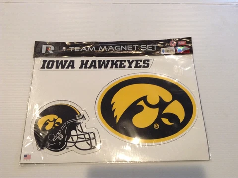 NEW Iowa Hawkeyes 3-piece Team Fan Vinyl  Magnet Set Helmet/Logo/Spell Out -cool Cover