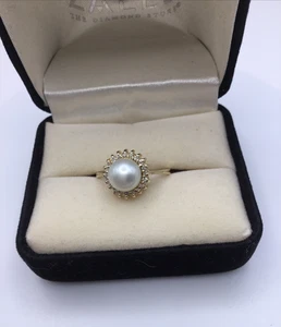 14 Karat Gelbgold Halo Perle und Diamant Ring ~ 2,7 Gramm ~ Größe 6,75 - Bild 1 von 10