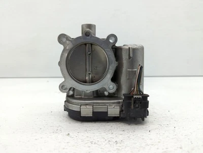 Mercedes-Benz C300 2015-2018 carrocería del acelerador FMQIH Foto 1 de 4