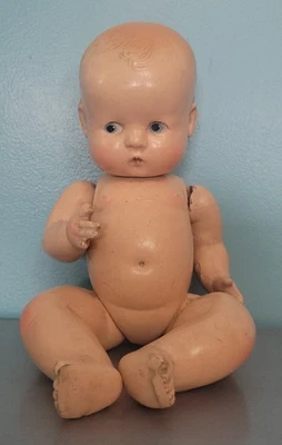 "Muñeca antigua ARRANBEE Dream Baby de 10"" - Composición / Mirada lateral / Pierna doblada" Foto 1 de 4