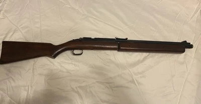 Vintage Sheridan Blue Streak 5 mm/.20 Caliber Air Rifle - Image 1 of 4