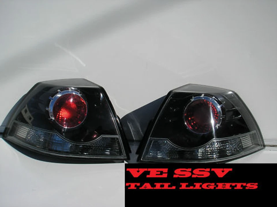 HOLDEN COMMODORE VE SSV SEDAN TAIL LIGHTS NEW LEFT AND RIGHT SIDE REAR LAMP - image 1 of 1