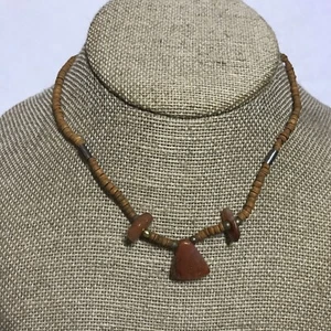 Dainty beaded necklace - Picture 1 of 2