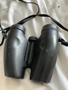 Nikon Travelite IV 10x25 EB Compact Lightweight Binoculars Vintage Bird Watching - Picture 1 of 3