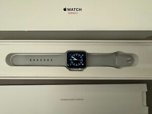 Apple Watch 3 38mm GPS / Cellular Aluminum Gehäuse - wie neu