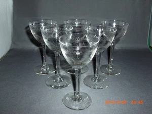 6 Vintage Edwardian Needle Point Etched Zigzag Band & Swag Liqueurs Glasses - Picture 1 of 3