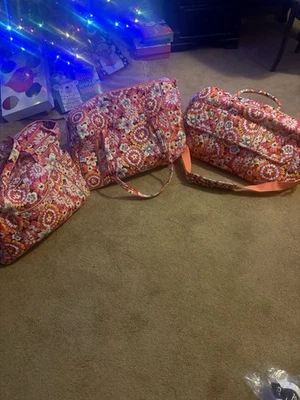 Juego de 3 piezas de viaje Vera Bradley equipaje lona, Weekebder y bolso de mano Foto 1 de 4