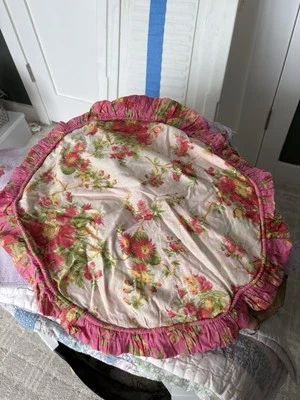 April Cornell Round Pillow Cover. - Image 1 of 4