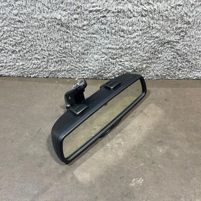 2014-20 JEEP CHEROKEE LIMITED WINDSHIELD AUTO DIM REAR VIEW MIRROR  - Image 1 of 4