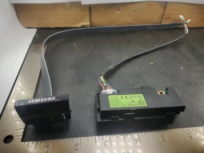 Placa Wifi SAMSUNG UN65RU7100F (WCP730M) Placa Botón de Alimentación (YLH-1E25178194V-0) Foto 1 de 3