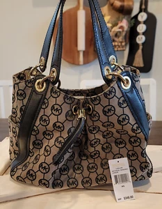 Michael Kors Ludlow Signature Logo Monogram Black Beige Shoulder Bag Hobo Tote - Picture 1 of 19