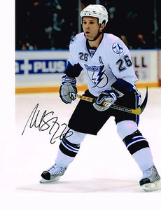 FOTO 8x10 autografiada por Martin St. Louis Tampa Bay Lightning certificado de autenticidad firmado - Imagen 1 de 1