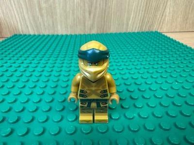 Lego Lloyd Golden Ninja Minifigure (Legacy) from set 70666 Ninjago njo499 - Image 1 of 4