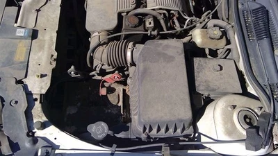 Filtro de aire 2,4 L compatible con 99-01 ALERO 532602 Foto 1 de 4