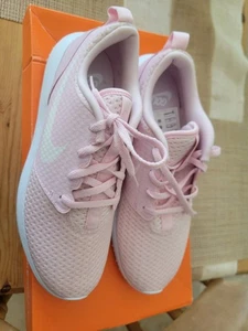 Nike Ladies Golf TRAINERS - Picture 1 of 5