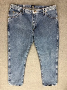 Wrangler Jeans Men's 38x32 (fit 36x32) 47MWZ Regular Fit Medium Wash Denim - Picture 1 of 12
