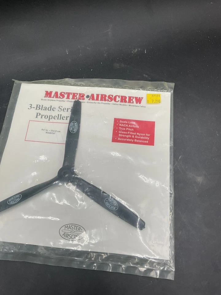 Master Airscrew MA0970T 3-Blade Prop • - Image 1 of 4