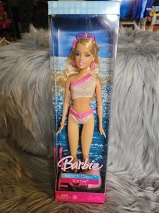 2006 Beach Glam Barbie #K8383 New - Picture 1 of 16