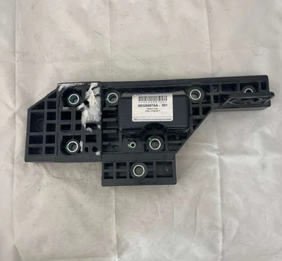 Для 2015-2018 JEEP RENEGADE ПЕРЕДНИЙ ПОГЛОТИТЕЛЬ ЭНЕРГИИ CRUSH CAN LEFT 68326987AA OEM - Изображение 1 из 4