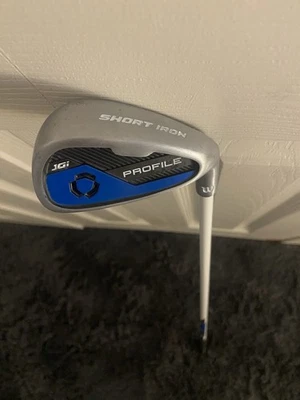 Wilson Profile JGI Junior Short Iron Right Handed Good Condition Junior Flex - Image 1 of 3