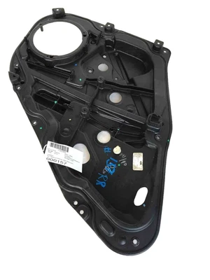 2012 FORD FIESTA задняя задняя внутренняя отделка регулятор корпус панель пассажир справа - Изображение 1 из 4