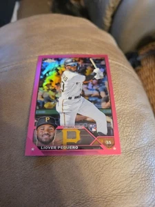 2023 Topps Chrome Liover Peguero #72 Pittsburgh Pirates  Baseball Pink - Picture 1 of 2