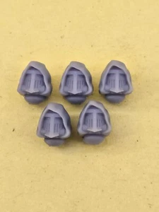 Head x 5 (A) - Eternal Pilgrims - Greytide Studio - Dark Angels Alternative - Picture 1 of 2