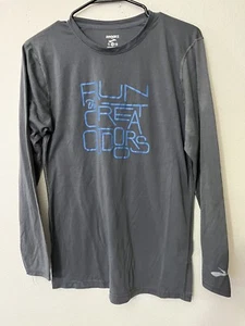 Brooks Run Shirt Men’s Small Gray Short Sleeve Running The Great Outdoors - Picture 1 of 6