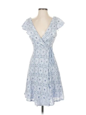 Vestido informal azul soprano para mujer 1 Foto 1 de 4