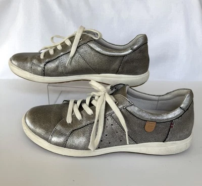 Josef Seibel Caren 01 Zapatillas de Cuero Platino Metálico Talla US 8.5 - EU40 Foto 1 de 4