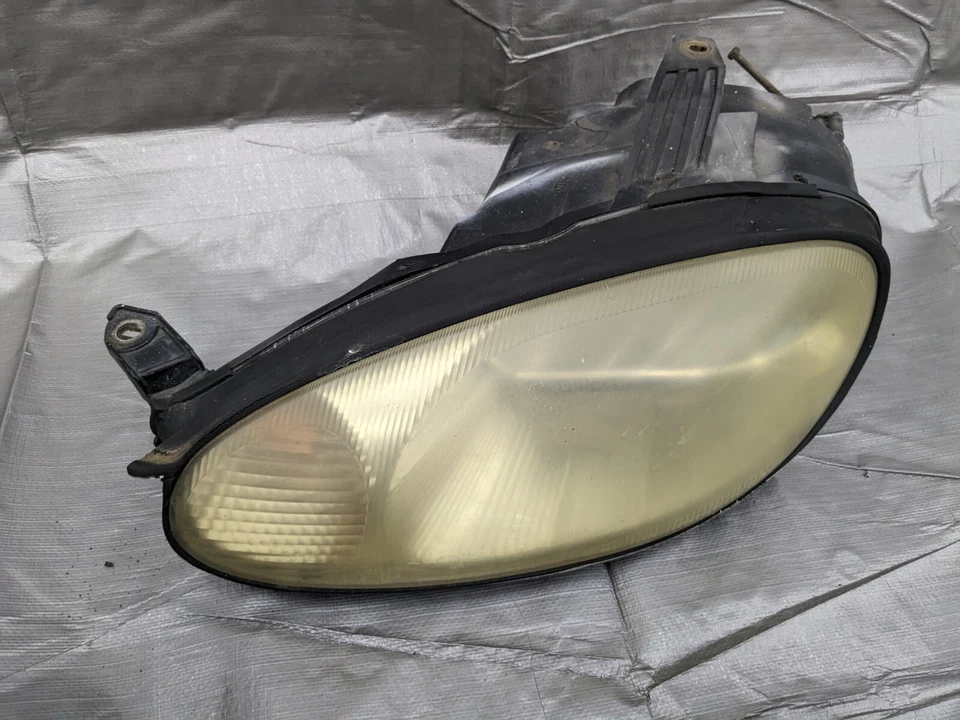 Faro lado del conductor Miata 99-00 OEM - 98NBPT 1999-2000 Foto 1 de 4