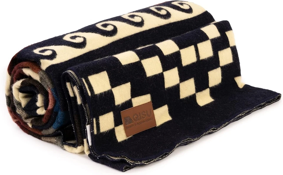 Manta de lana QISU Throw 94x78 Hecha a mano Ecuador Ultra suave Hipoalergénica Azul Foto 1 de 4