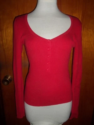 Suéter Top Victoria's Secret Moda Internacional Rojo Acanalado Henley Algodón Talla S Foto 1 de 4