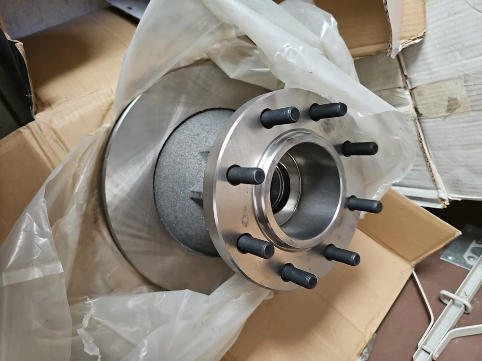 Conjunto de rotor y buje de freno de disco Wearever YH141862 Foto 1 de 3