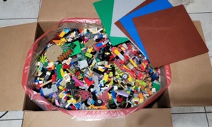 HUGE Bulk Lego Lot 26 Lbs Parts & Pieces-Minifigures-Sets ETC - Picture 1 of 10