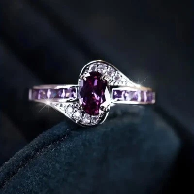 NUEVO SIN ETIQUETAS - Elegante anillo de circón púrpura corte ovalado de lujo en caja Foto 1 de 3