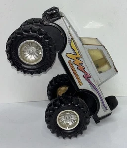 Vintage TONKA Suzuki Samurai Commando Metal And Plastic Large 4x4 1980’s USA - Picture 1 of 9