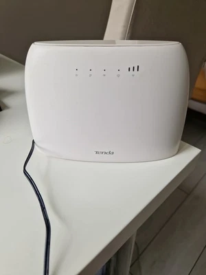 Tenda 4G03 N300 Wi-Fi 4G LTE router 300Mbps SIM Port - Image 1 of 2