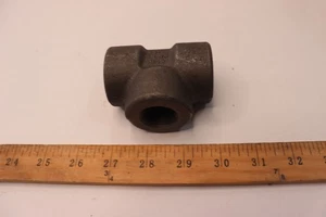 Penn Tee Forged Steel 3000# 3/4" Socket Weld x Threaded x Socket Weld  - Picture 1 of 3