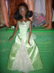 MATTELS DISNEY PRETTY TIARA DOLL IN ORIGINAL DRESS, - Picture 1 of 3