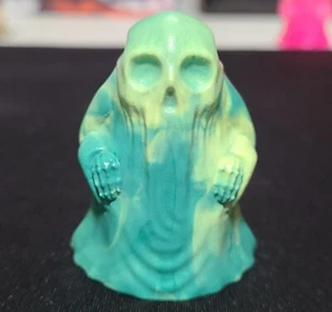 Minifigura limitada Deadbird Toys Boneghost 2" GID mármol vertido resina 1-off - Imagen 1 de 7