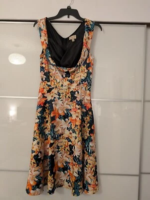 Vestido Lindy Bop Ophelia pequeno colarinho lírio busto tropical reunido namorada retrô  - Imagem 1 de 4